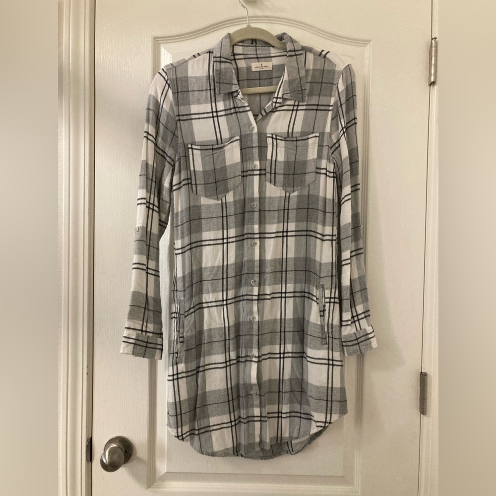 Button Up Gray, White and Black Plaid Dress Thread and Supply Small